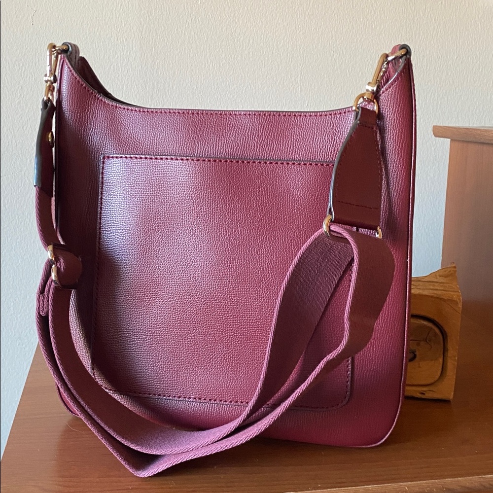 Henri Bendel Leather Shoulder Bag Crossbody - Picture 4 of 16